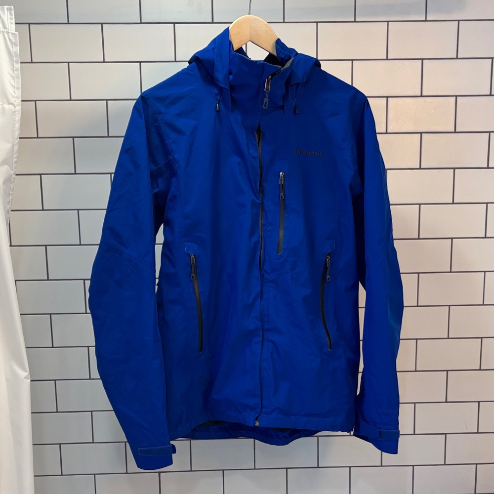 Patagonia Vibrant Blue Piolet Performance GTX Jacket